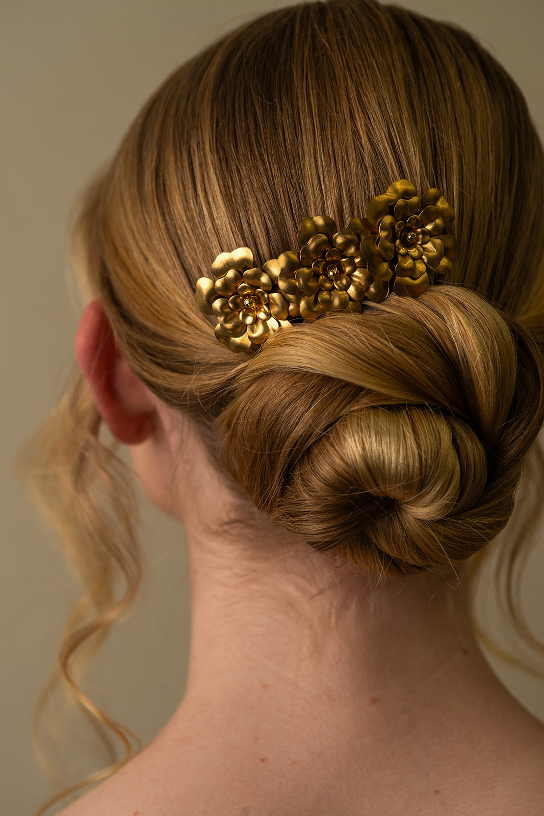 Golden Floral Comb - Set of Two, Bridal hair pice, wedding hair piece, barrettes