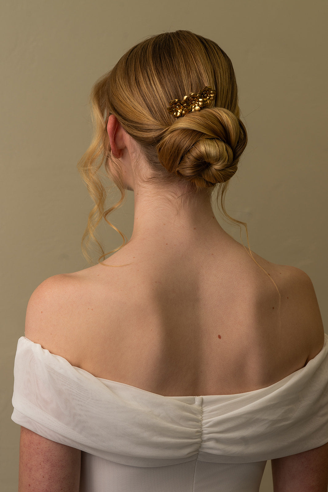 Golden Floral Comb - Set of Two, Bridal hair pice, wedding hair piece, barrettes