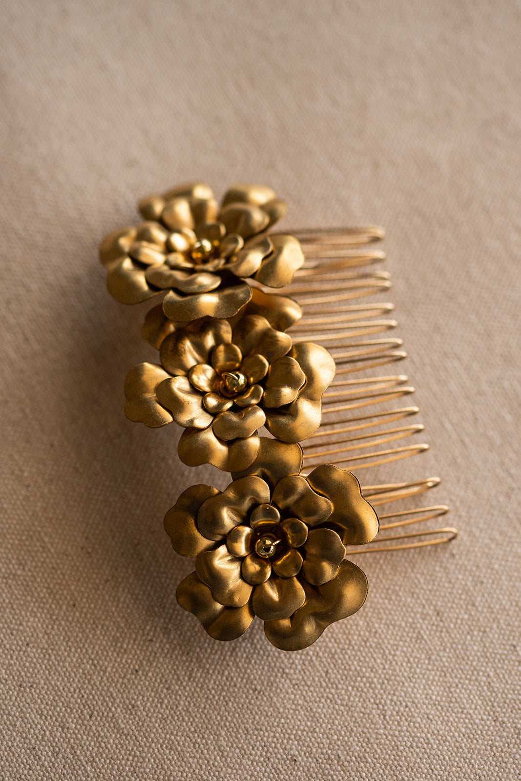 Golden Floral Comb - Set of Two, Bridal hair pice, wedding hair piece, barrettes