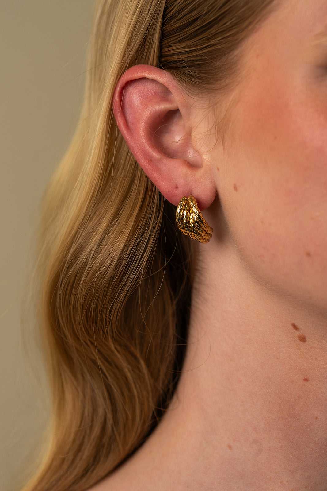 Woven Vintage Style Gold Stud Earrings