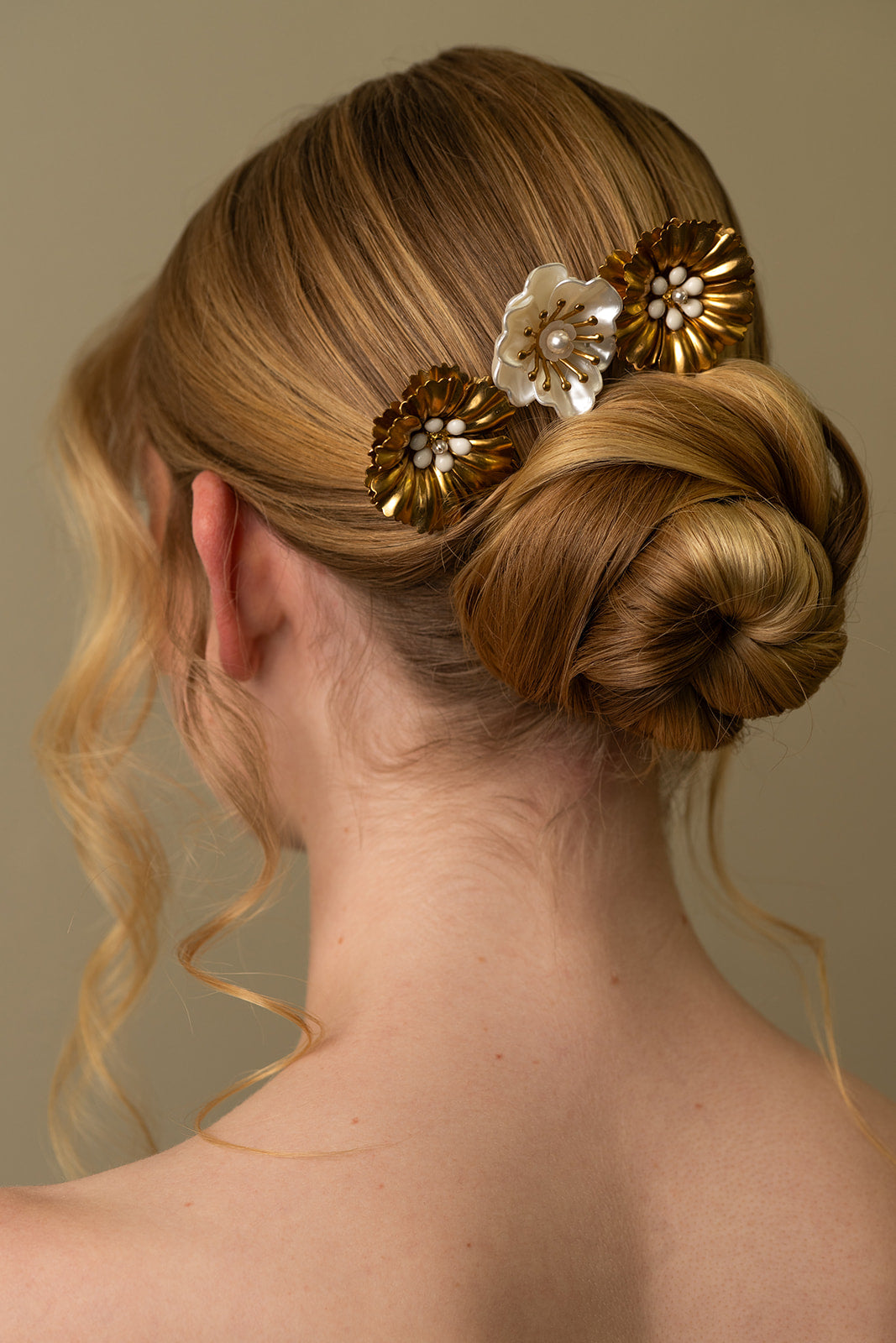Ruffled Flower Gold and White Hairpins - Bridal hair pice, wedding hair piece, barrettes