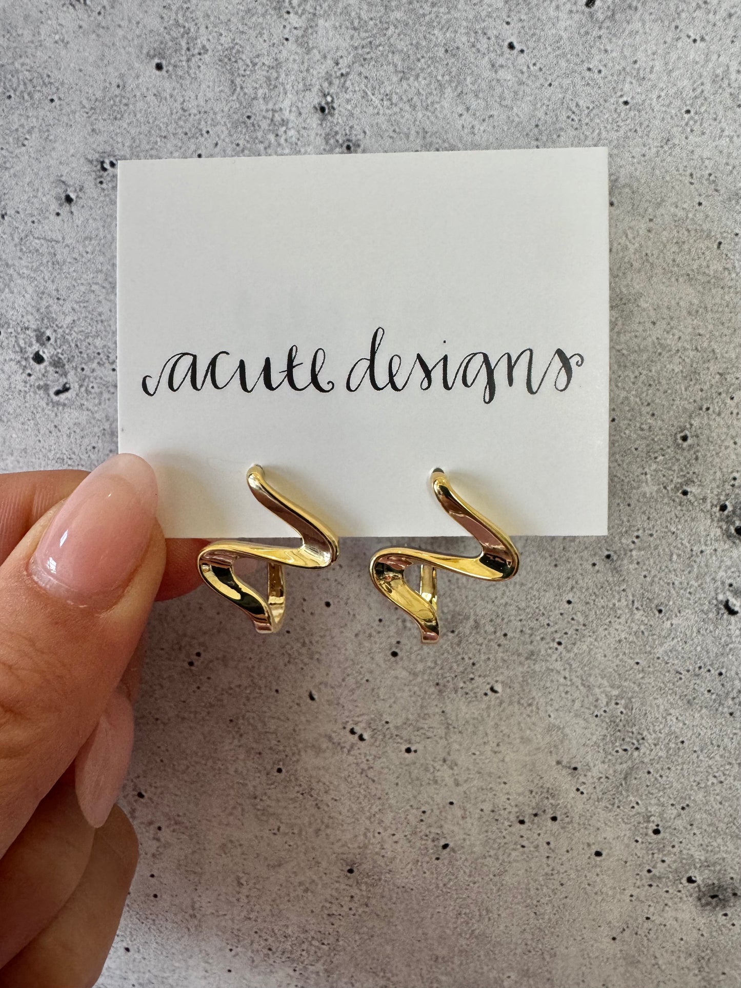 Abstract Gold Wave Studs