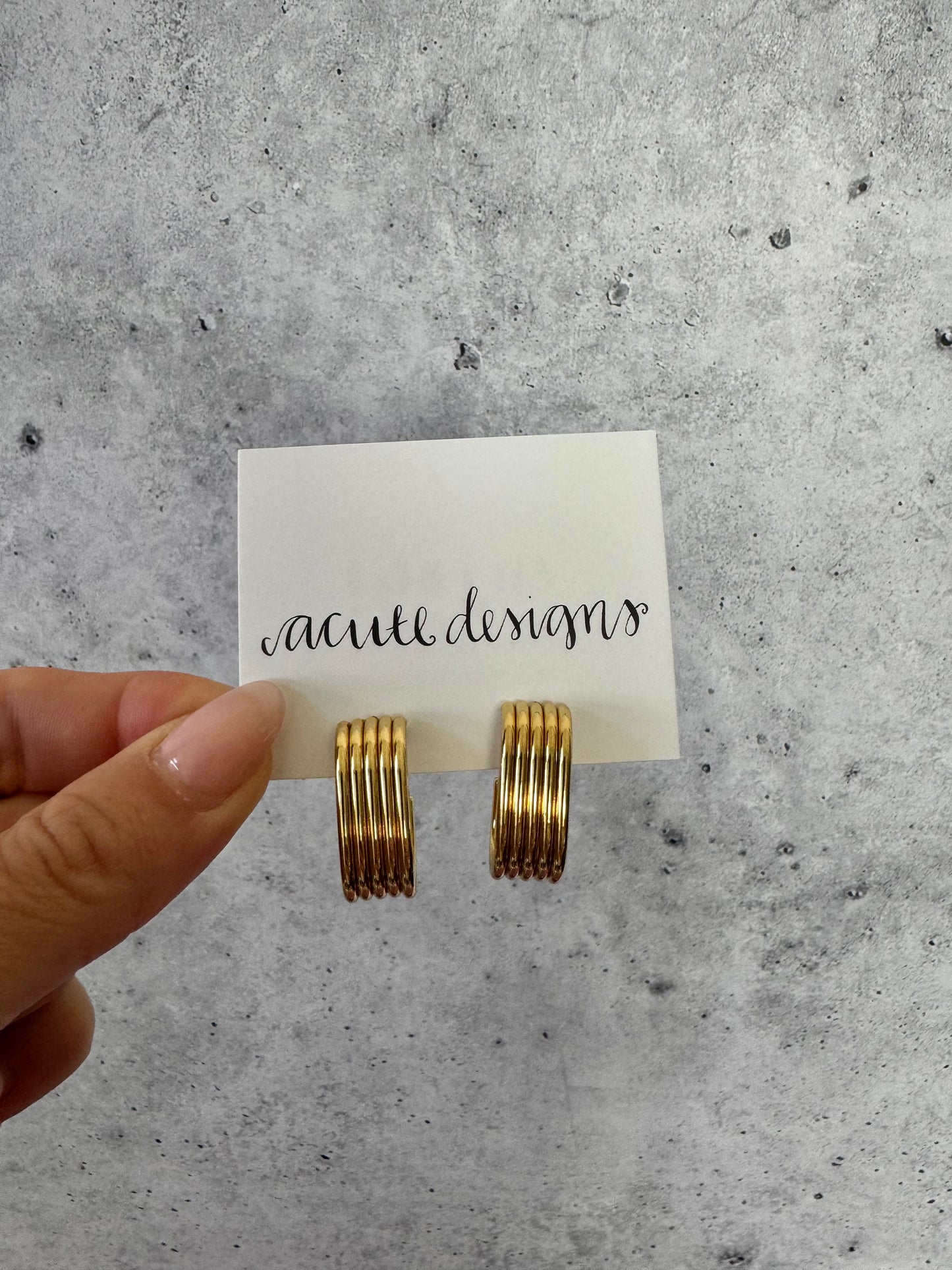 Large Lined Oval Hoop Earrings
