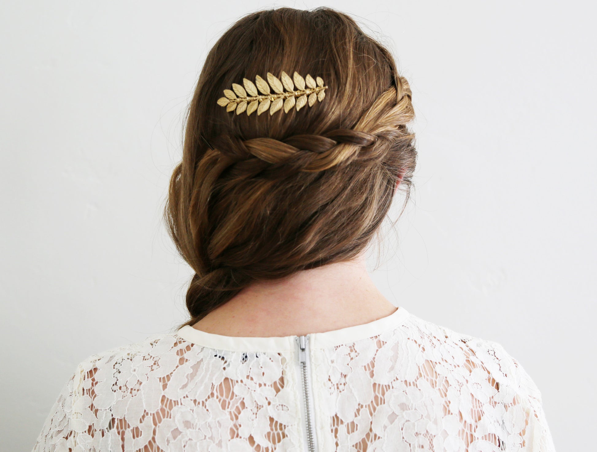gold laurel leaf hair comb