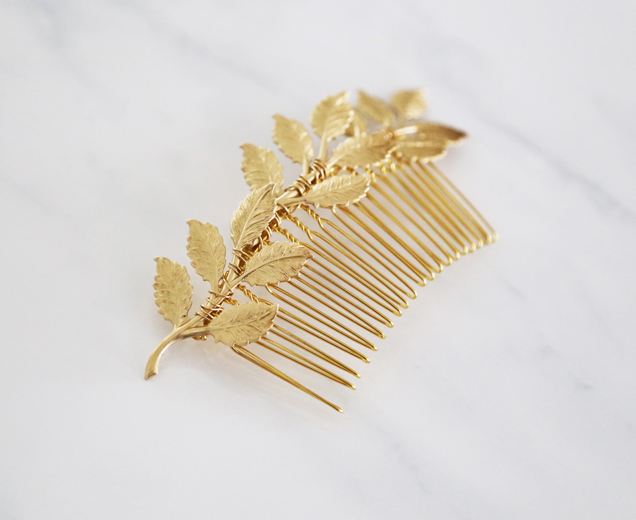 gold leaf hair comb