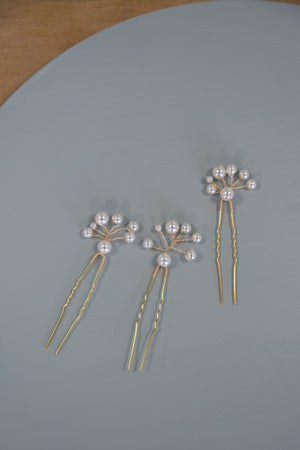 Millie - Set of Three Pearl Burst Hair Pins