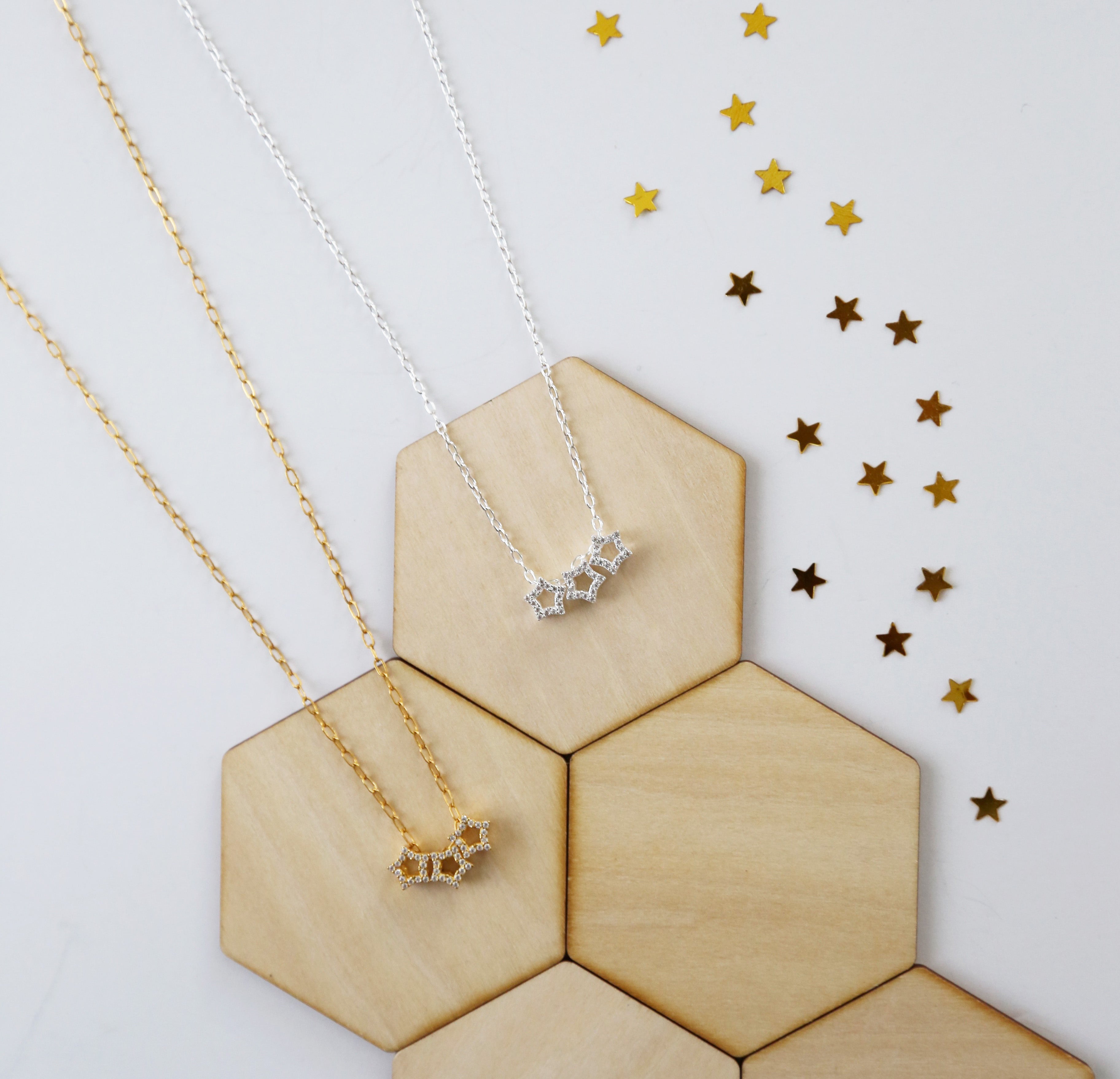 star necklace