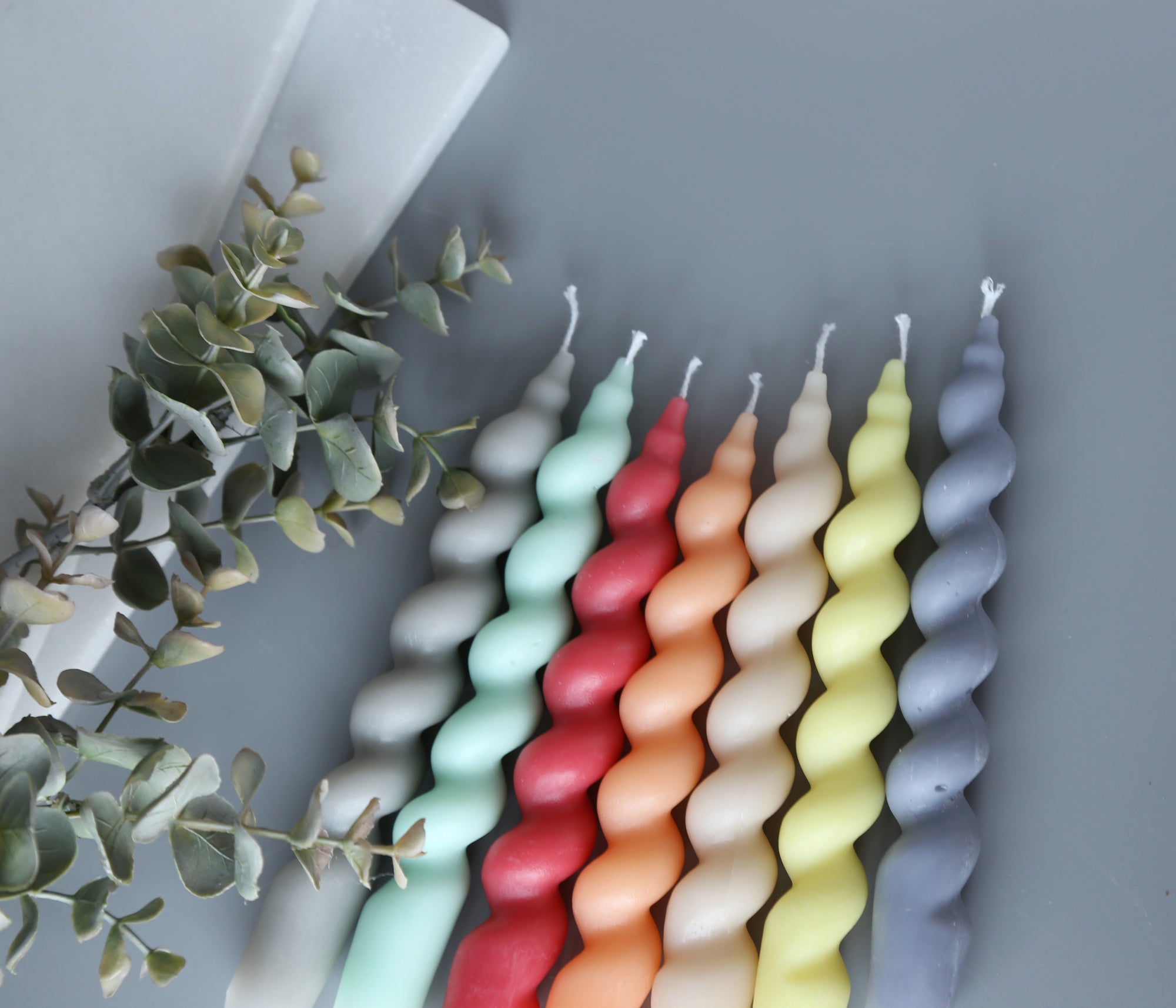 Taper Candles - Classic, Twisted, Spiral, and Diamond Patterned Candle ...